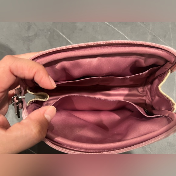 Coach Makeup Pouch - Picture 3 of 6